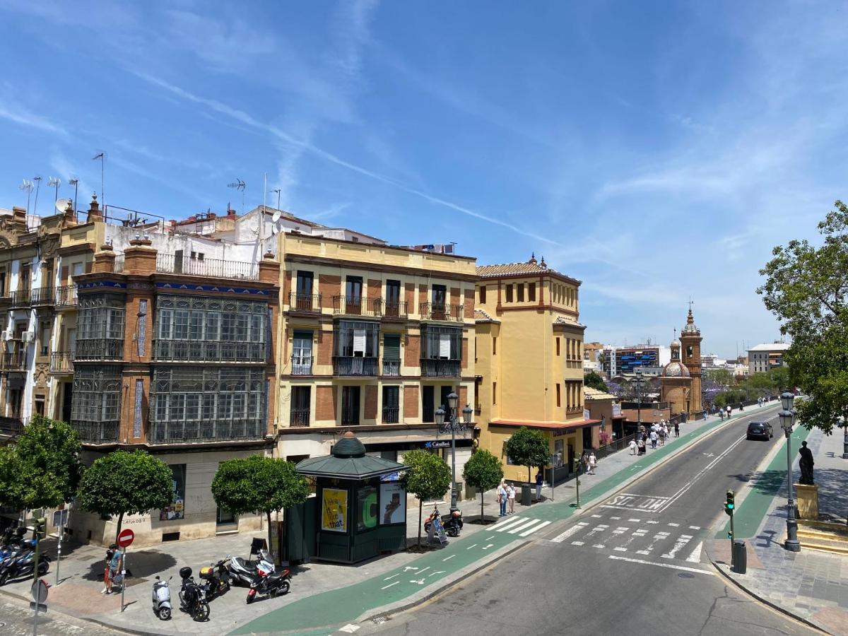 Quattro Puente De Triana Apartment Seville Ngoại thất bức ảnh